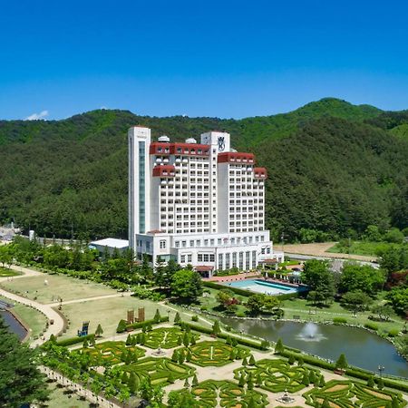 Kensington Hotel Pyeongchang Exterior photo