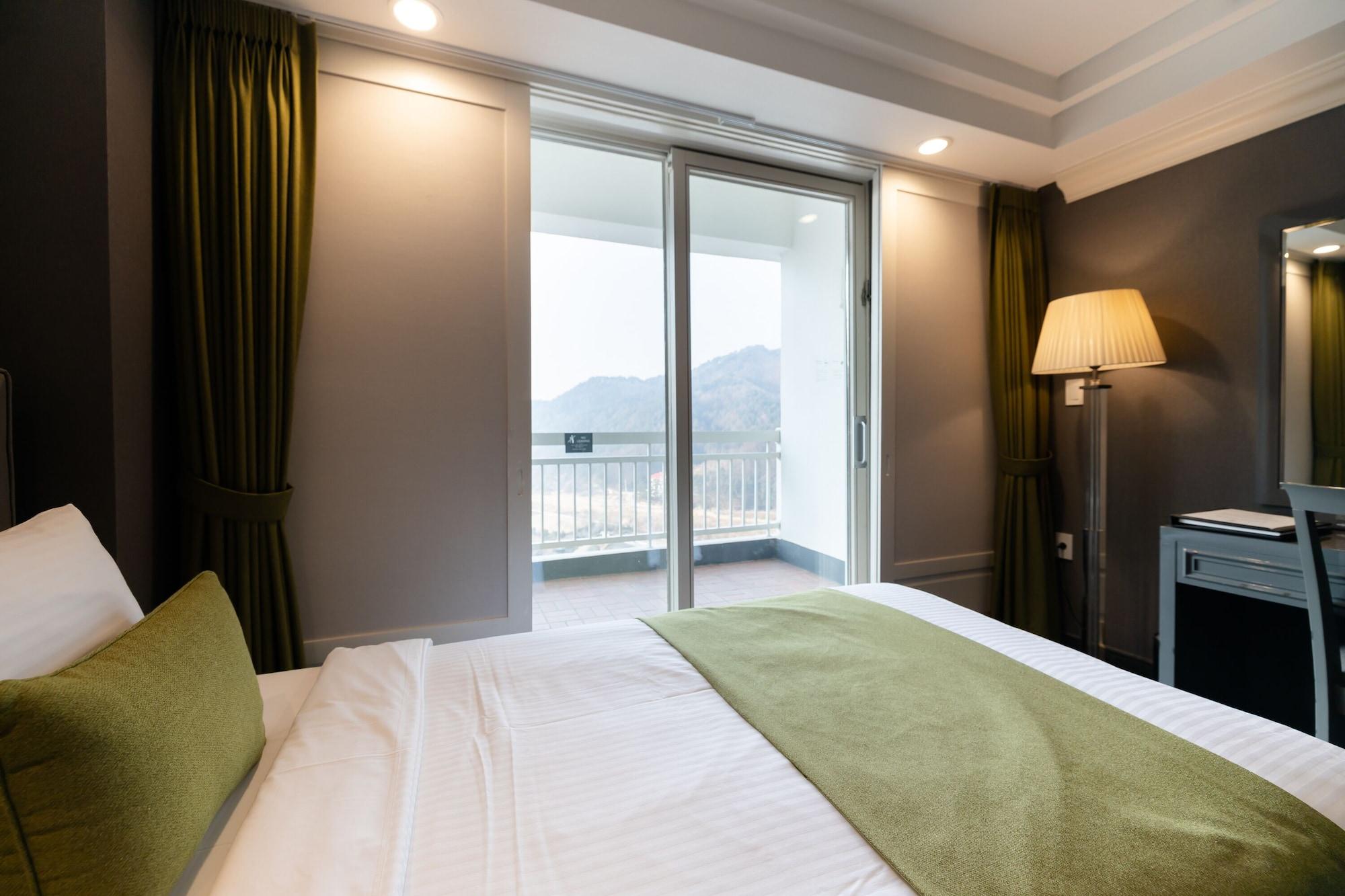 Kensington Hotel Pyeongchang Exterior photo